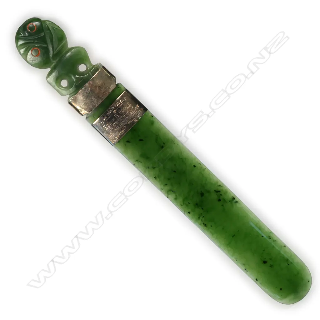 An early 20thC pounamu tiki paper knife, Image 1++